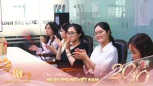 Khoảnh khắc các thành viên nữ Kinh Bắc Land hưởng ứng trong buổi gặp mặt